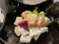 凤梨虾球-穹六人间 people 6(岳阳路店)
