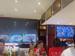 -川流不息·地道川菜·小龙虾(松东路店)