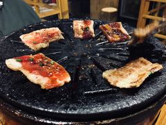 -炙忧烤肉屋(中国铁建广场店)