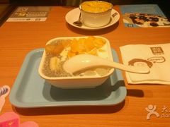 -满记甜品(优客百盛店)
