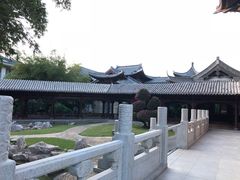 -三亚亚龙湾雅高美爵酒店