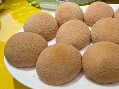 酥皮牛奶包-金玉满堂潮州酒楼(无限极荟购物广场店)