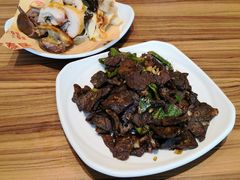 -六泰居·尔滨地标·东北菜(松北店)