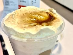 -喜茶(杭州滨江宝龙店)