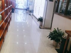 -香山湖渔家大院