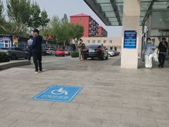 -中国人民解放军第306医院-停车场