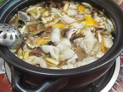 -菌之家·专业纯野生菌火锅·特色炒菌