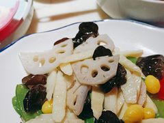-韵秋荷(宝山龙湖天街店)