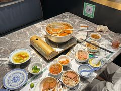 -禄婶鸡煲·打边炉
