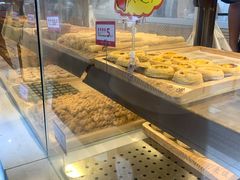 面包甜点陈列柜-東更道点心行(文化东路店)