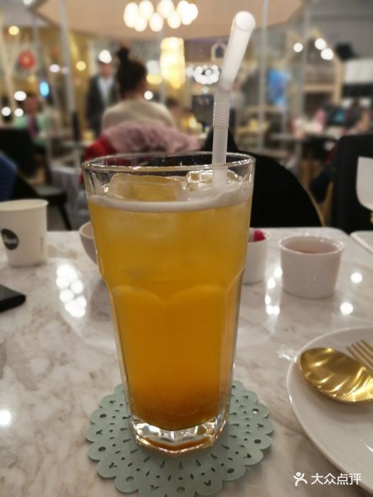 lilliput粒粒堡亲子餐厅(喜玛拉雅店)蜜桃茉莉冰茶图片