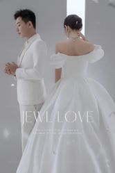 -黑马婚纱摄影