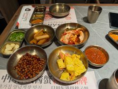 -草家酱蟹炭火烤肉店(珲春南路一店)