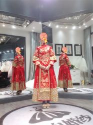 -深白婚纱艺术馆(王府壹号店)