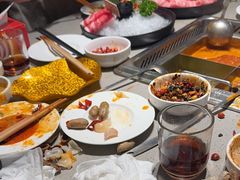 -海底捞火锅(宝龙广场夜宵主题店)