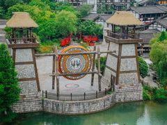 -茅山东方盐湖城景区