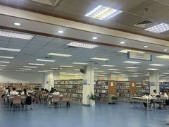 -南山图书馆(常兴路店)