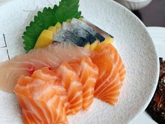 三文鱼刺身-东莞塘厦三正半山温泉酒店·沙利文西餐厅