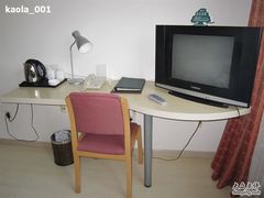 桌子&电视-时光漫步酒店(北京雍和宫店)