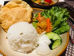 -BLU 全日制餐厅(上海安曼纳卓悦酒店)