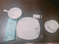 餐具摆设-羲和雅苑•北京烤鸭(陆家嘴中心店)