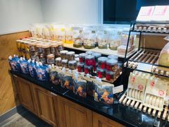 -皇冠幸福里动物奶油生日蛋糕(万达店)