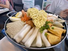 韩式鸡肉火锅-欧巴来了韩式料理