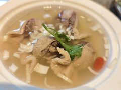 -哈啾嗨·新概念蒙餐(红星新城店)