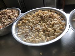 -茅屋大酒店