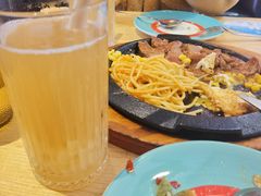 -菲滋意式餐厅(金华银泰城店)