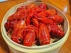 -琥珀老六龙虾(四里河店)