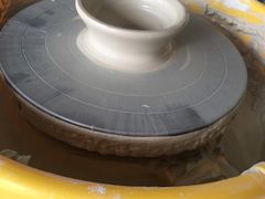 -田园东方蜜桃村的田野营地