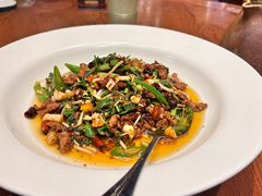 小炒黄牛-老滇山寨•云南特色菜•地方菜•民族风情歌舞表演(金碧店)