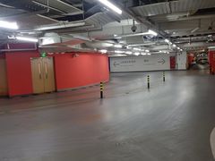 -兴业太古汇·停车场