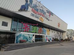 -乔波室内滑雪场