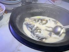 -陈大锅·岳阳鱼馆·地道岳阳菜(美食街店)