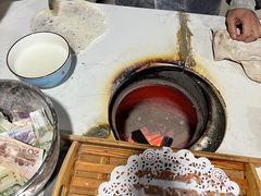 -邵建华师傅梅菜扣肉饼(麓山总店)