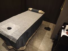 -鹿栖.精油SPA(金山世纪城店)