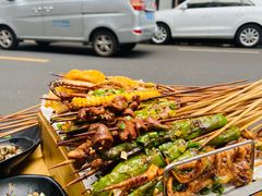 -陈员外正宗夹江烧烤(广福路店)
