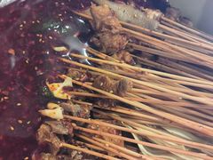 -拈签一笑黄牛肉辣卤串串