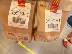 -麦当劳(七宝乐购店)