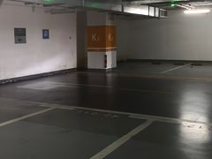 -龙湖天街-停车场