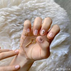 -Pink You美甲洗眉纹绣定制中心
