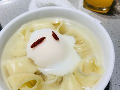 -海底捞火锅(凯德广场店)