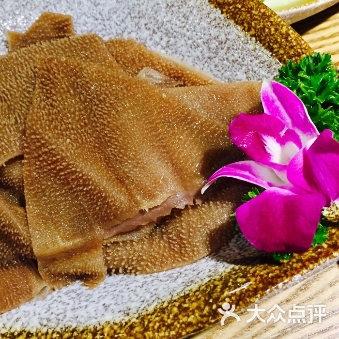 熔意川味火锅-大片毛肚-菜-大片毛肚图片-青岛美食-大众点评网