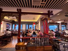 -小天鹅火锅·一线江景洪鼎旗舰店(洪崖洞店)