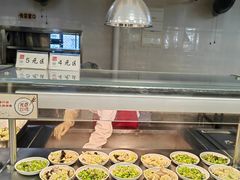 -同济大学本部学苑饮食广场