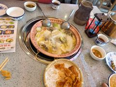 -阿婆情腊排骨火锅(金虹路店)