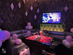 -K+全国连锁KTV(绿地缤纷天地店)