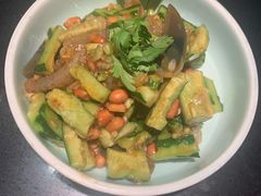 -鸣记脆皮烤鱼·海鲜烤鱼(三八广场店)